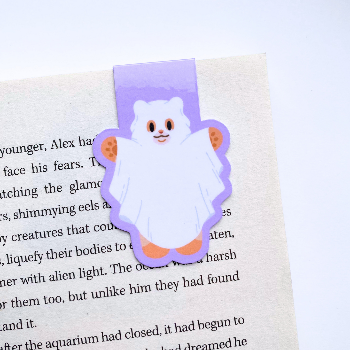 👻 Spooky Ghouls Magnetic Bookmark